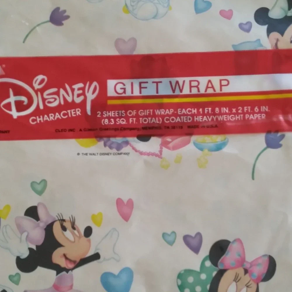 Vintage New Sealed Disney Minnie Mouse Gift Wrapping Paper 8.3 Sq Ft